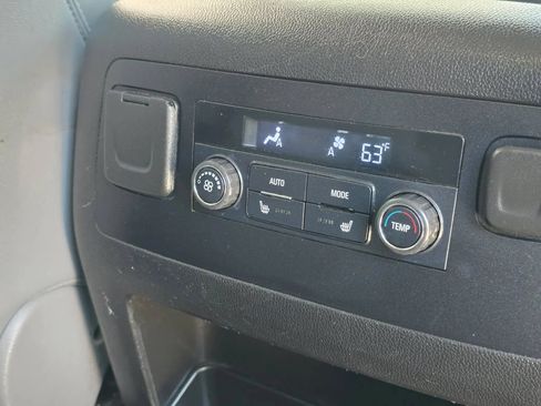 Used 2020 Chevrolet Suburban LT w/ Texas Edition Package RWD image 29