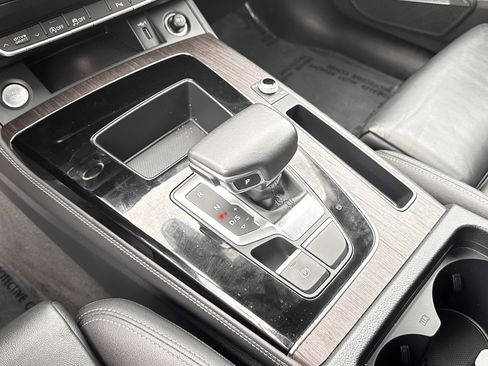 Used 2024 Audi Q5 2.0T Premium Plus image 10