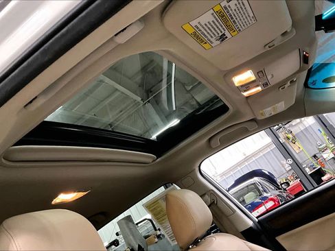 Used 2016 Subaru Outback 2.5i Limited image 14