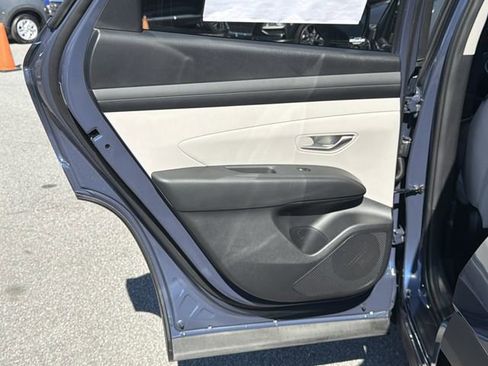 New 2026 Hyundai Tucson SEL image 22