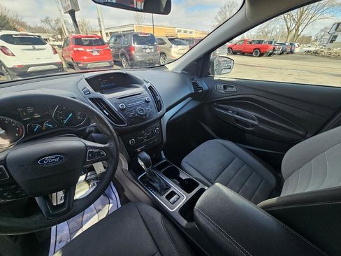 Used 2018 Ford Escape S image 17