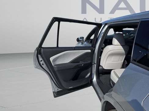 New 2026 Lexus TX 350 AWD image 32