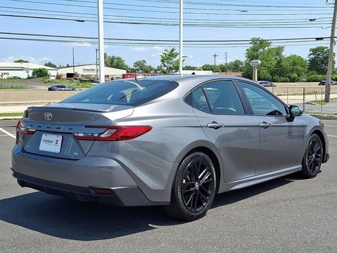 Certified 2025 Toyota Camry SE FWD image 6