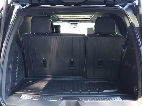 New 2026 GMC Yukon Denali Ultimate w/ LPO, Floor Liner Package AWD/4WD image 28