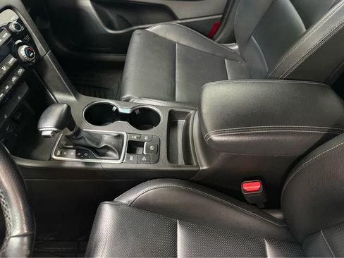 Used 2021 Kia Sportage S w/ S AWD Premium Package image 22