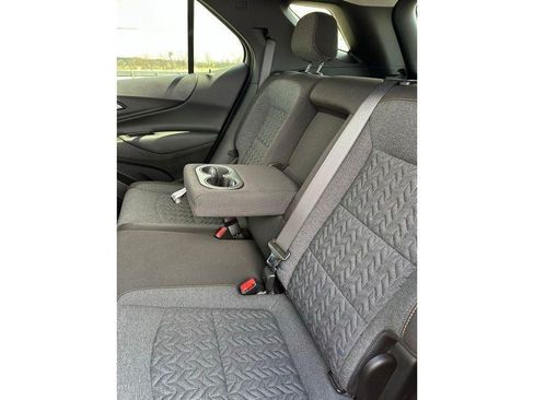 Used 2024 Chevrolet Equinox LT AWD/4WD image 36