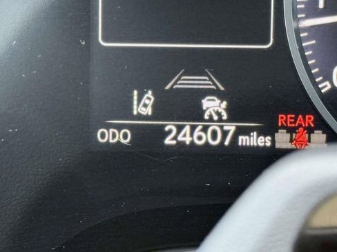 Used 2023 Lexus RX 350 Premium image 30