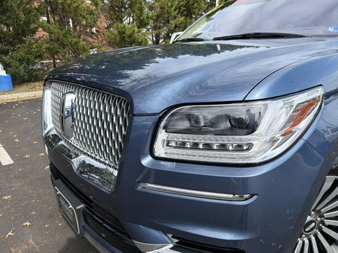 Used 2020 Lincoln Navigator L Reserve w/ Luxury Package image 6