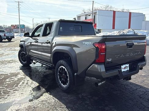 New 2026 Toyota Tacoma TRD Off-Road image 5