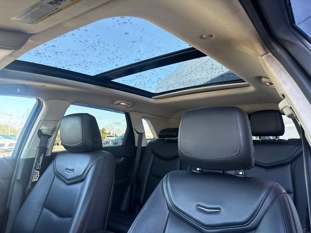 Certified 2017 Cadillac XT5 Premium Luxury AWD/4WD image 29