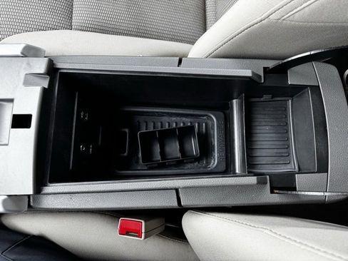 Used 2014 Ford Edge SEL image 15