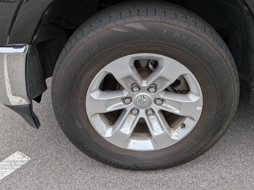 Used 2022 RAM 1500 Laramie AWD/4WD image 5