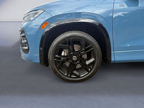 Used 2026 Volkswagen Tiguan SE R-Line AWD/4WD image 14