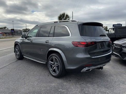 New 2025 Mercedes-Benz GLS 450 4MATIC image 3