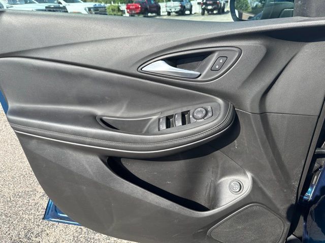 Certified 2021 Buick Encore GX Select w/ Experience Buick Package FWD image 18