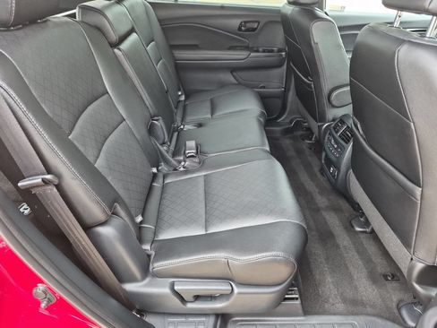 Used 2023 Honda Passport Elite image 31