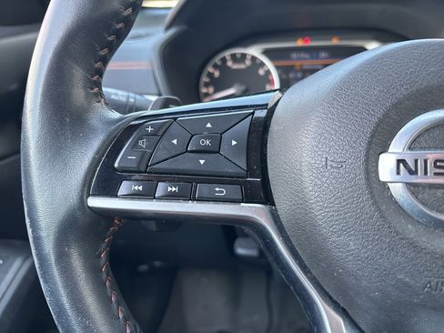 Used 2020 Nissan Altima 2.5 SR w/ Premium Package image 10