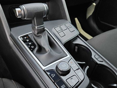 Certified 2024 Kia Sportage LX FWD image 30