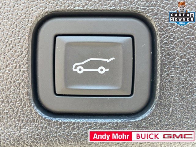 Used 2026 GMC Acadia Elevation w/ Elevation Premium Package FWD image 15