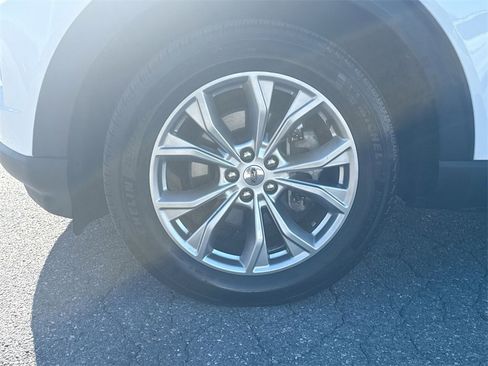 Used 2021 Ford Explorer XLT w/ Equipment Group 202A image 19