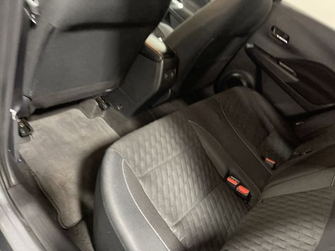 Used 2022 Nissan Kicks SV image 17