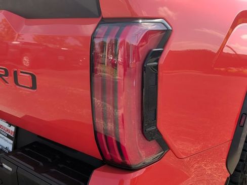 Used 2022 Toyota Tundra TRD Pro AWD/4WD image 12