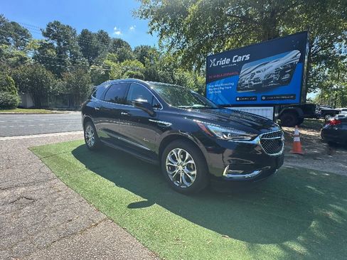 Used 2018 Buick Enclave Avenir w/ Avenir Technology Package AWD/4WD image 1