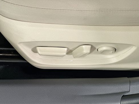 Used 2023 Toyota Camry LE image 13