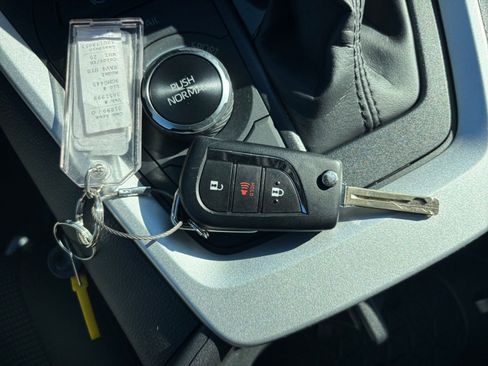 Used 2025 Toyota RAV4 LE image 22