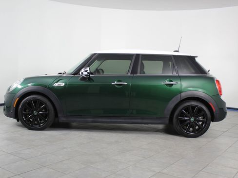 Used 2018 MINI Cooper S image 2