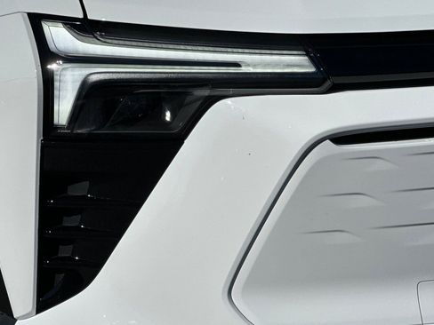 Used 2026 Chevrolet Blazer EV LT image 41