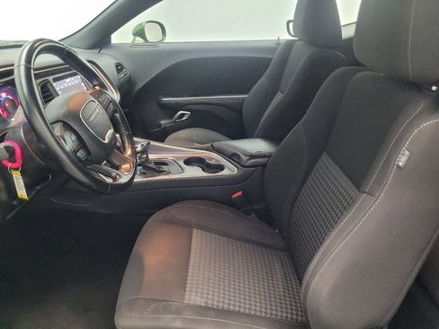 Used 2020 Dodge Challenger SXT w/ Cold Weather Group RWD image 17