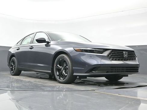 New 2025 Honda Accord SE image 26