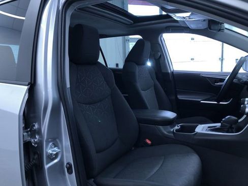 Certified 2025 Toyota RAV4 XLE w/ Convenience Package AWD/4WD image 22