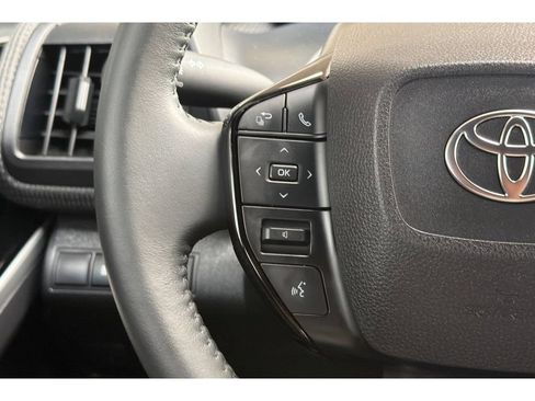 Used 2025 Toyota bZ4X FWD w/ Weather Package image 26
