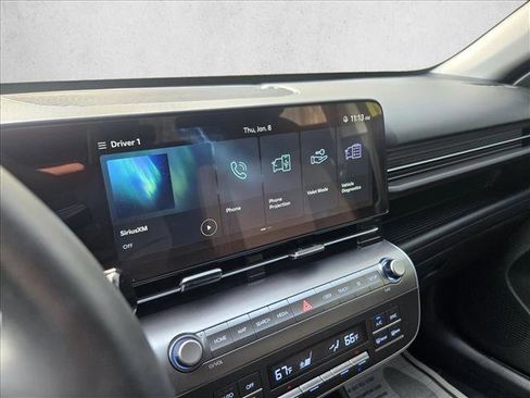 Certified 2025 Hyundai Kona SEL image 17