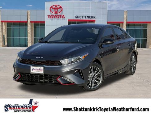 Used 2023 Kia Forte GT-Line FWD image 1
