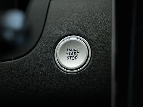 Used 2023 Hyundai Tucson Limited image 35