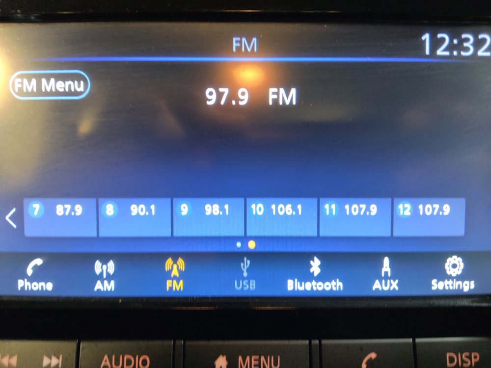 Used 2025 Nissan Sentra S FWD image 25