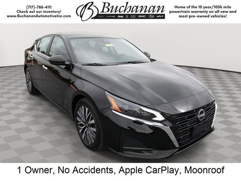 Used 2024 Nissan Altima 2.5 SV image 1
