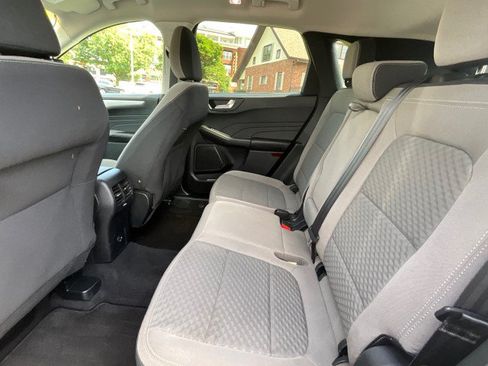 Used 2021 Ford Escape SE w/ SE Sport Appearance Package FWD image 26