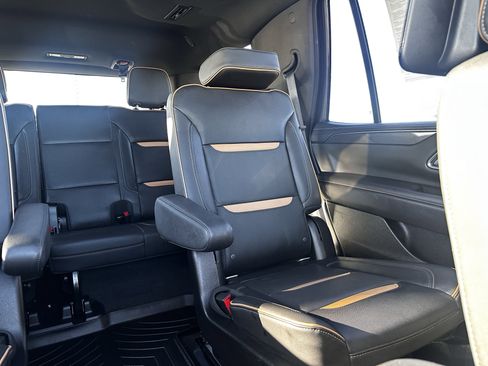 Used 2021 GMC Yukon AT4 w/ AT4 Premium Plus Package image 14