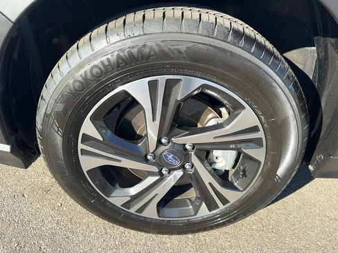 Certified 2025 Subaru Crosstrek 2.0i Premium image 13