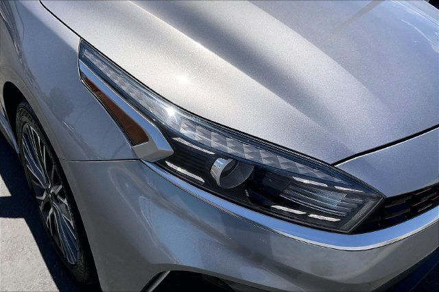 Used 2023 Kia Forte GT-Line w/ GT-Line Premium Package FWD image 27