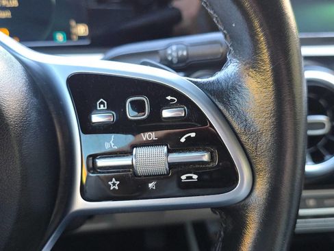 Used 2019 Mercedes-Benz A 220 A 220 4MATIC AWD 4dr Sedan image 22