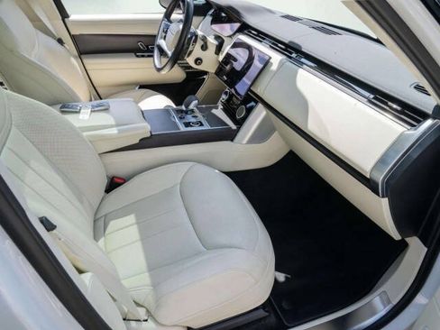 Used 2023 Land Rover Range Rover SE AWD/4WD image 19