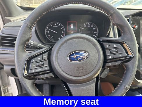 Used 2025 Subaru Forester Touring image 21