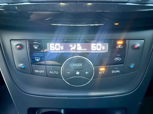 Used 2018 Nissan Sentra SV FWD image 21