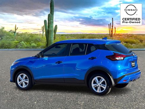 Certified 2025 Nissan Kicks Play S image 4