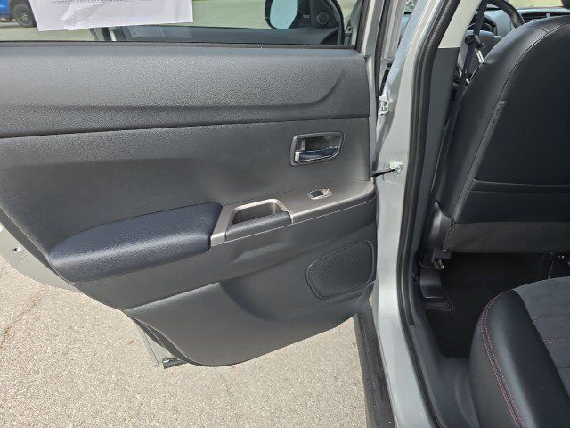 Used 2024 Mitsubishi Outlander Sport AWD image 32